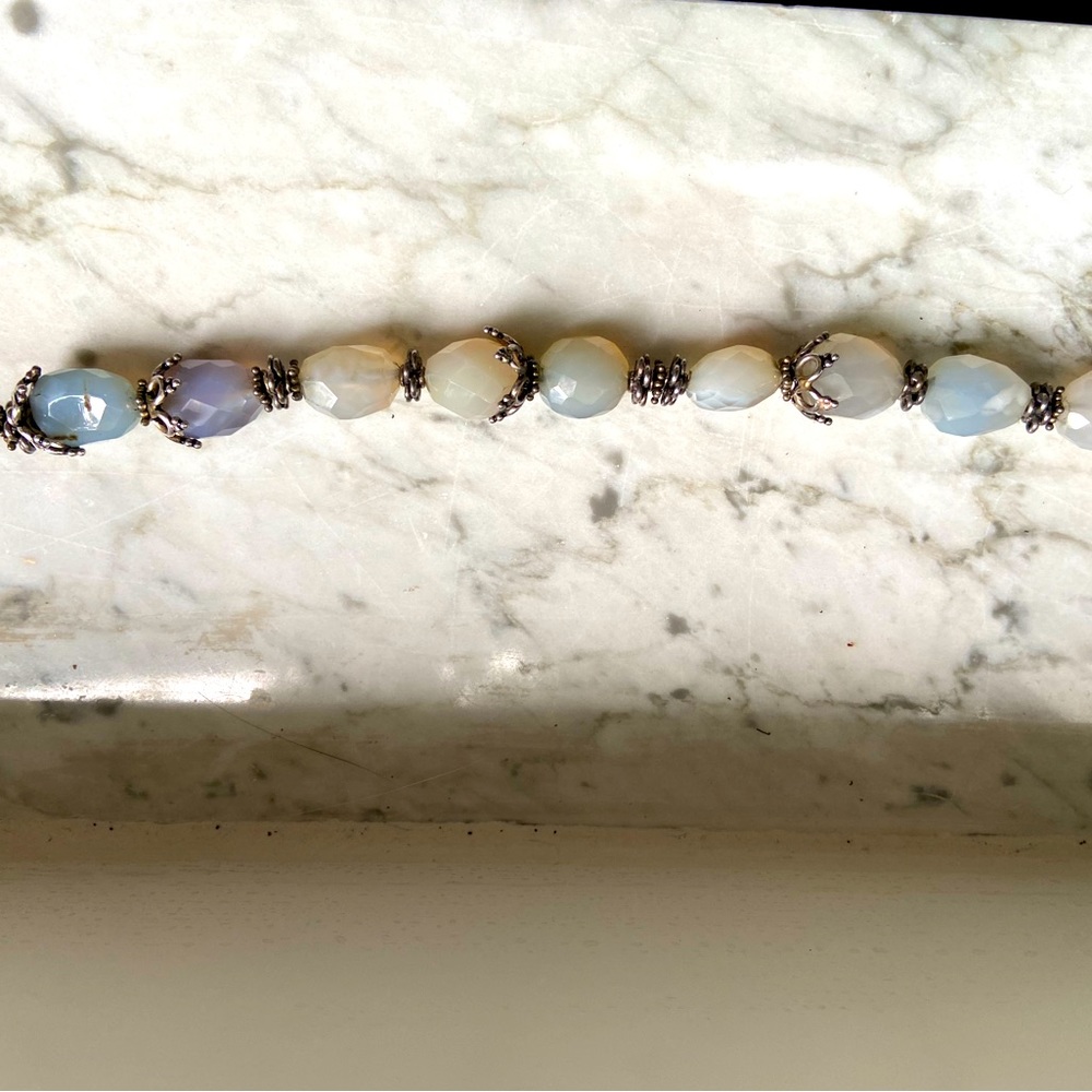 Bracelet of  calcite